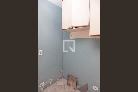Casa à venda com 305m², 4 quartos e 3 vagas Casa à venda com 305m², 4 quartos e 3 vagasÁrea de serviço