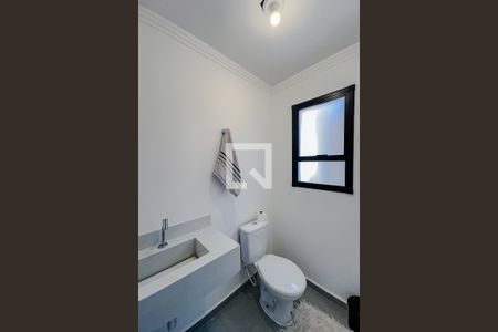 Casa de condomínio à venda com 121m², 2 quartos e 2 vagasLavabo