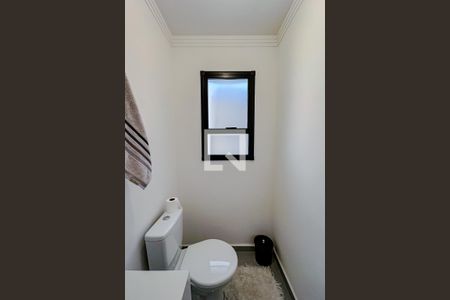 Casa de condomínio à venda com 121m², 2 quartos e 2 vagasLavabo