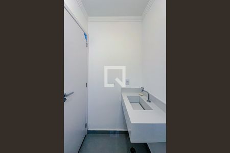 Casa de condomínio à venda com 121m², 2 quartos e 2 vagasLavabo