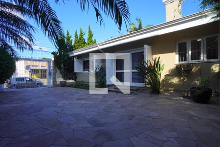 Casa à venda com 400m², 6 quartos e 4 vagasGaragem - Frente