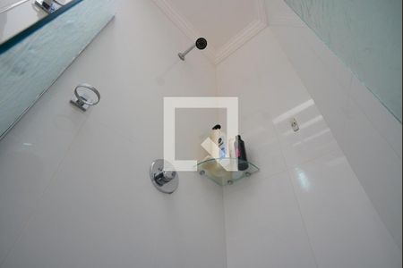 Casa à venda com 400m², 6 quartos e 4 vagasBanheiro da Suíte 2