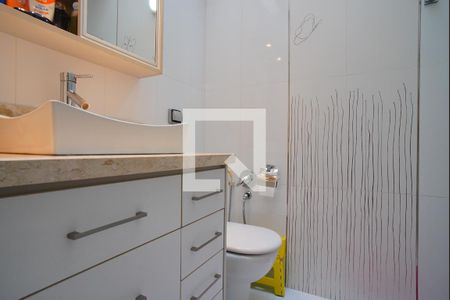 Casa à venda com 400m², 6 quartos e 4 vagasBanheiro da Suíte 2