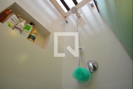 Casa à venda com 400m², 6 quartos e 4 vagasBanheiro da Suíte 4