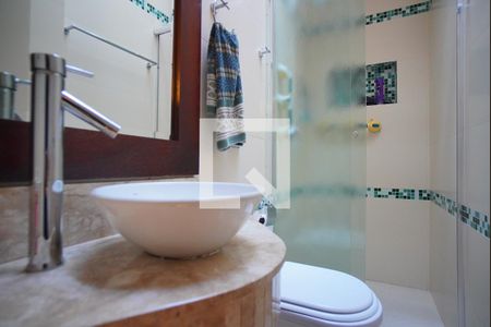 Casa à venda com 400m², 6 quartos e 4 vagasBanheiro de Serviço