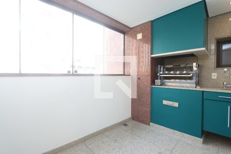 Apartamento à venda com 224m², 4 quartos e 4 vagasVaranda da Sala 2