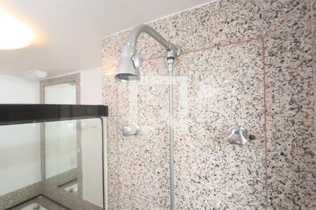 Apartamento à venda com 224m², 4 quartos e 4 vagasBanheiro da Suíte