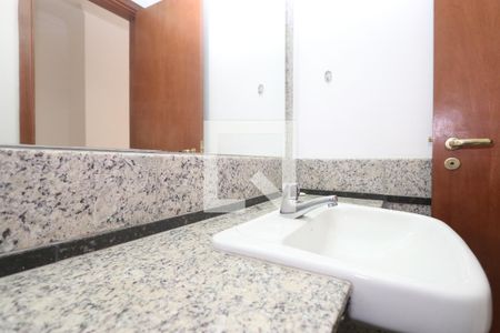 Apartamento à venda com 224m², 4 quartos e 4 vagasLavabo