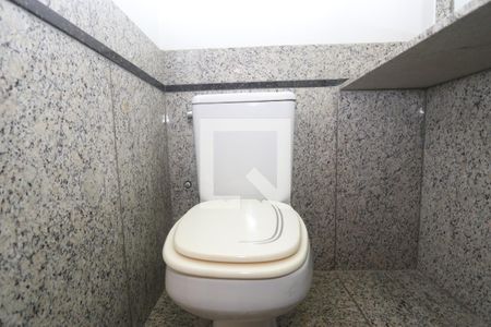 Apartamento à venda com 224m², 4 quartos e 4 vagasLavabo