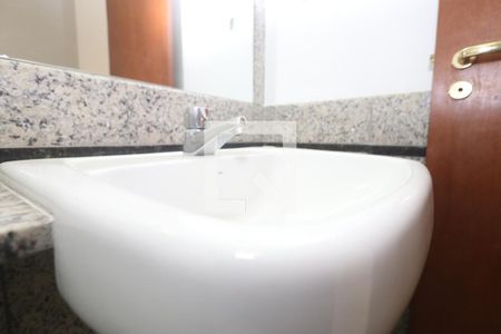 Apartamento à venda com 224m², 4 quartos e 4 vagasLavabo