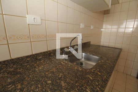 Apartamento à venda com 60m², 2 quartos e 2 vagasCozinha - Armários