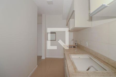 Apartamento para alugar com 50m², 2 quartos e 1 vaga Apartamento para alugar com 50m², 2 quartos e 1 vagaCozinha e Área de Serviço