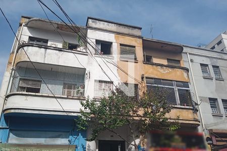 Apartamento à venda com 80m², 2 quartos e sem vagaFachada