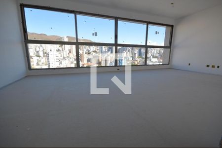 Apartamento à venda com 4 quartos, 153m² em Cruzeiro, Belo Horizonte