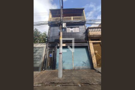 Casa para alugar com 70m², 1 quarto e sem vaga Casa para alugar com 70m², 1 quarto e sem vagaFachada