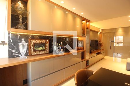 Apartamento à venda com 133m², 4 quartos e 4 vagas Sala/varanda 