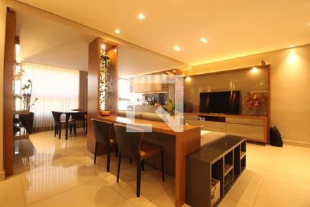 Sala  de apartamento à venda com 4 quartos, 133m² em Buritis, Belo Horizonte