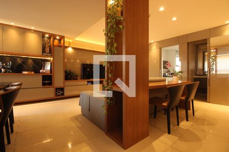 Sala  de apartamento à venda com 4 quartos, 133m² em Buritis, Belo Horizonte