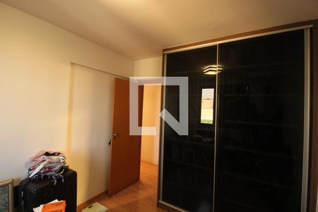 Apartamento à venda com 133m², 4 quartos e 4 vagasQuarto 