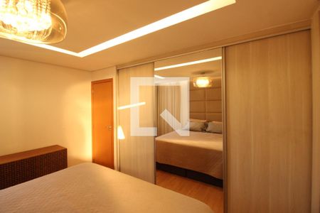 Apartamento à venda com 133m², 4 quartos e 4 vagasQuarto 