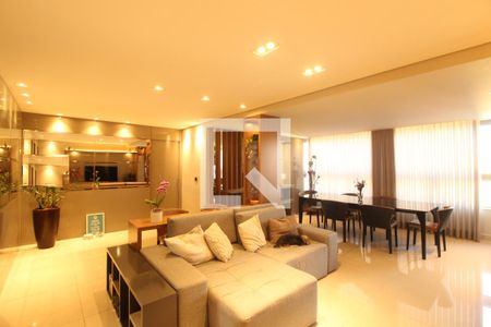 Sala  de apartamento à venda com 4 quartos, 133m² em Buritis, Belo Horizonte