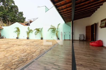 Casa para alugar com 88m², 1 quarto e 4 vagasQuintal