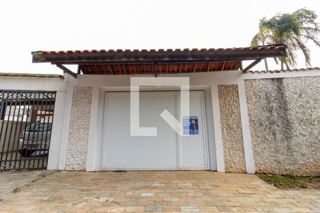 Casa para alugar com 88m², 1 quarto e 4 vagasFachada