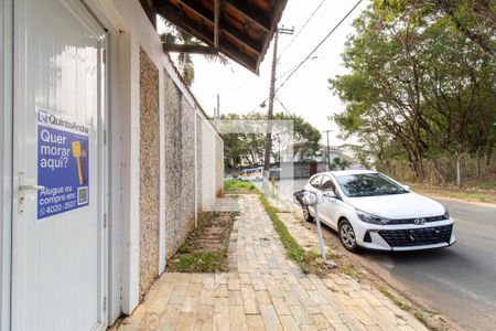 Casa para alugar com 88m², 1 quarto e 4 vagasFachada