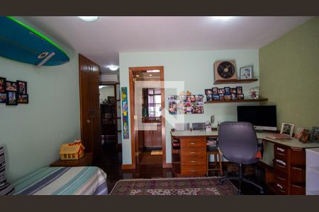 Apartamento à venda com 345m², 5 quartos e 4 vagasSuíte 2