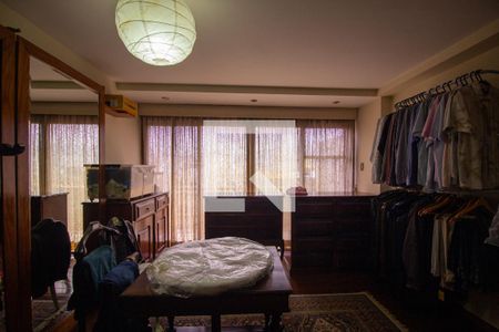 Apartamento à venda com 345m², 5 quartos e 4 vagasSuíte 4