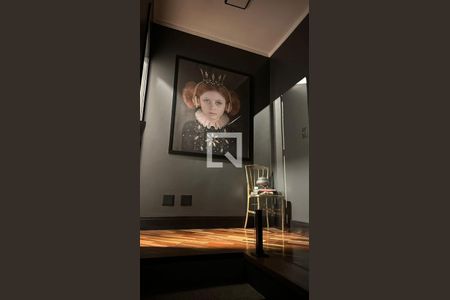 Casa à venda com 120m², 2 quartos e 2 vagasCorredor de acesso aos quartos