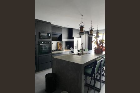 Casa à venda com 120m², 2 quartos e 2 vagasCozinha