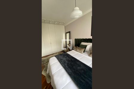 Casa à venda com 120m², 2 quartos e 2 vagasSuíte