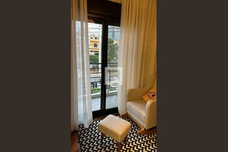 Casa à venda com 120m², 2 quartos e 2 vagasSuíte