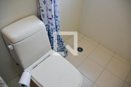 Apartamento à venda com 221m², 4 quartos e 4 vagas Apartamento à venda com 221m², 4 quartos e 4 vagasBanheiro