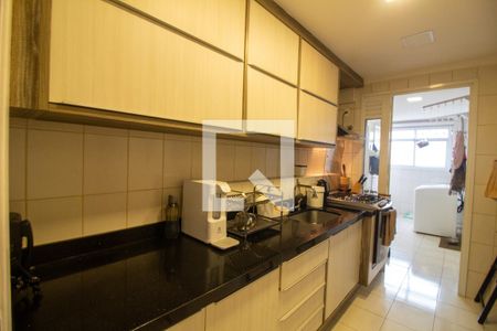 Apartamento à venda com 115m², 3 quartos e 2 vagasCozinha