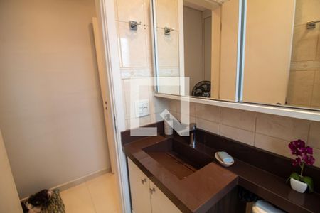 Apartamento à venda com 115m², 3 quartos e 2 vagasBanheiro da Suíte