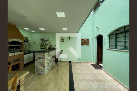 Casa para alugar com 190m², 3 quartos e 2 vagas Casa para alugar com 190m², 3 quartos e 2 vagasChurrasqueira