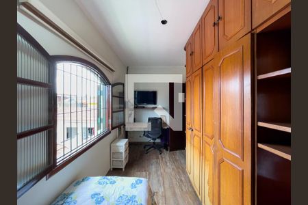 Casa para alugar com 190m², 3 quartos e 2 vagas Casa para alugar com 190m², 3 quartos e 2 vagasQuarto 2