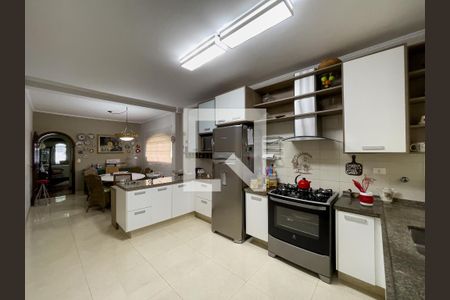 Casa para alugar com 190m², 3 quartos e 2 vagas Casa para alugar com 190m², 3 quartos e 2 vagasCozinha