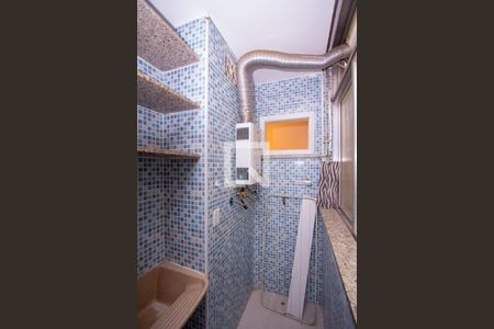 Apartamento à venda com 60m², 3 quartos e 1 vagaÁrea de Serviço