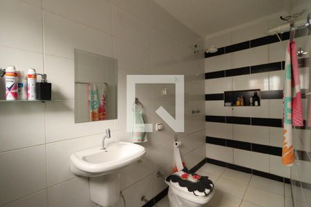 Casa para alugar com 400m², 2 quartos e 4 vagasBanheiro da Suíte