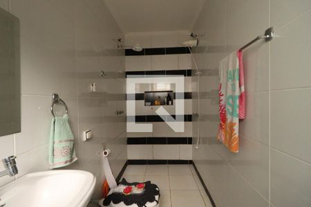 Casa para alugar com 400m², 2 quartos e 4 vagasBanheiro da Suíte