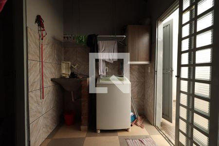 Casa para alugar com 400m², 2 quartos e 4 vagasÁrea de Serviço