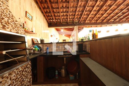 Casa para alugar com 400m², 2 quartos e 4 vagasÁrea comum