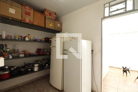 Casa para alugar com 400m², 2 quartos e 4 vagasDespensa