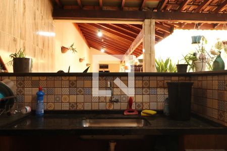 Casa para alugar com 400m², 2 quartos e 4 vagasÁrea comum