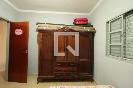 Casa para alugar com 400m², 2 quartos e 4 vagasQuarto