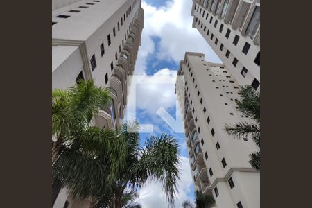 Apartamento à venda com 60m², 2 quartos e 1 vaga Apartamento à venda com 60m², 2 quartos e 1 vagaFachada do bloco