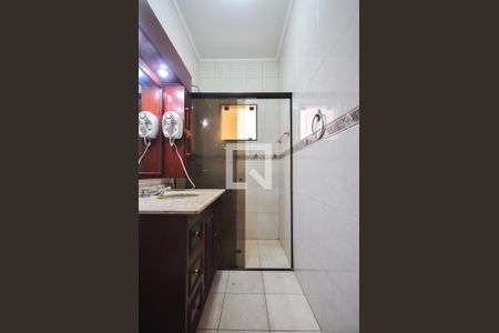 Casa para alugar com 340m², 4 quartos e 5 vagasBanheiro